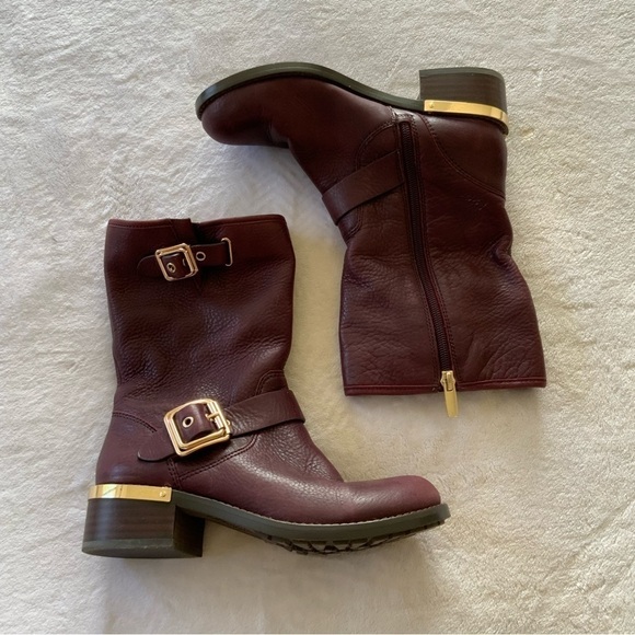 𝅺VINCE Camuto VC-Windy Boots - Picture 1 of 5